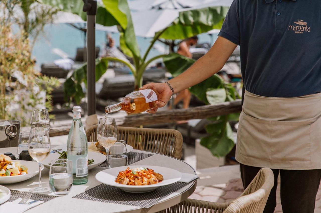 Margarita Sea Side Hotel Kallithea  エクステリア 写真